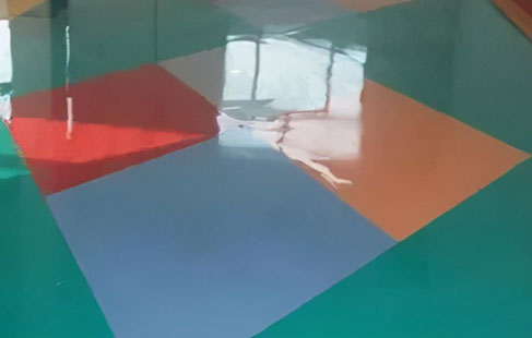 混凝土染色地坪是什么？有哪些特點及應(yīng)用場景？